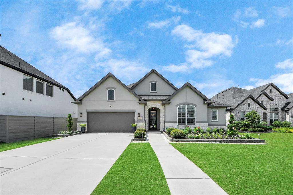 2106 Berry Trace CT, Manvel, TX 77578