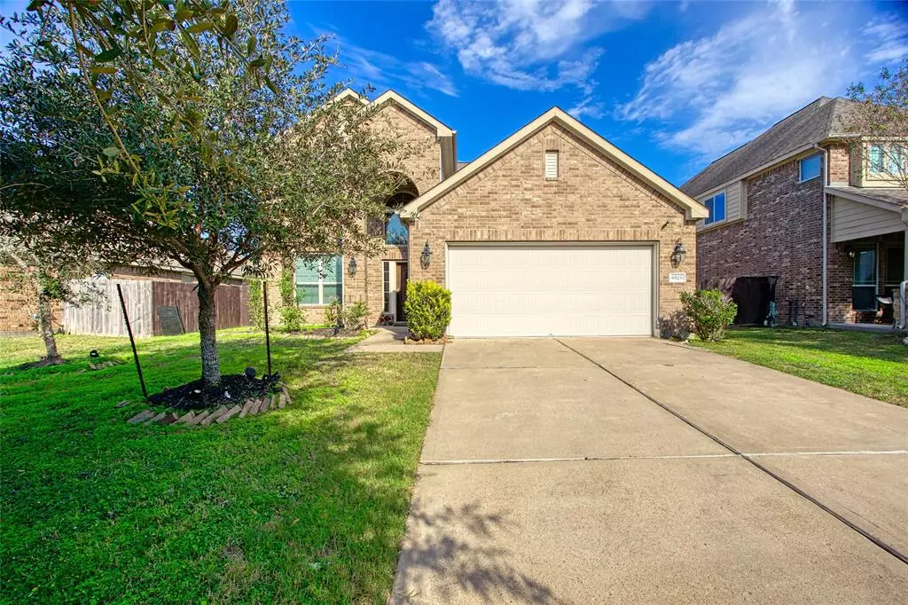 Richmond, TX 77469,6523 Pointe Hollow LN