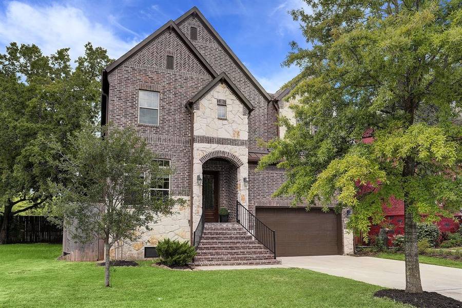 4305 Holt ST, Bellaire, TX 77401