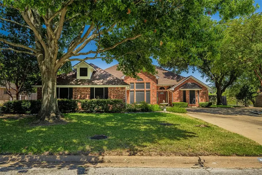 2502 Brookbend DR, Brenham, TX 77833