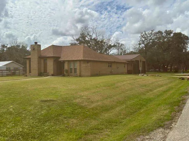 Angleton, TX 77515,625 County Road 698