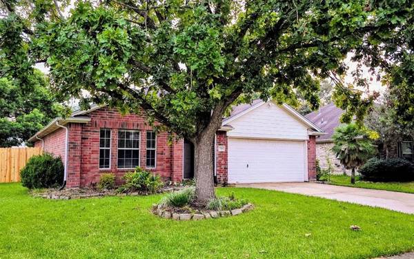 5118 Chase Park Gate ST,  Bacliff,  TX 77518