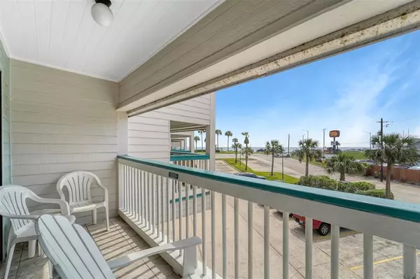 Galveston, TX 77551,6102 Seawall BLVD #164