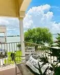 307 Yacht Club LN #307, Seabrook, TX 77586