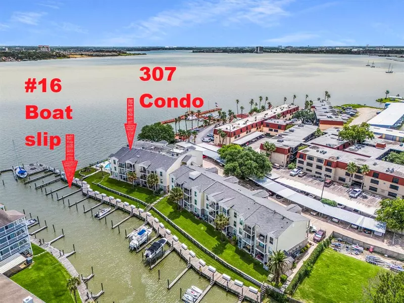 307 Yacht Club LN #307, Seabrook, TX 77586