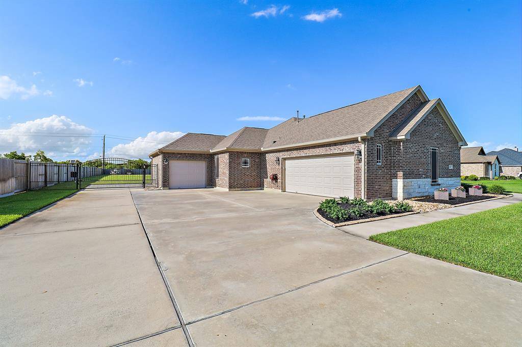 Baytown, TX 77523,4535 Pineloch Bayou DR