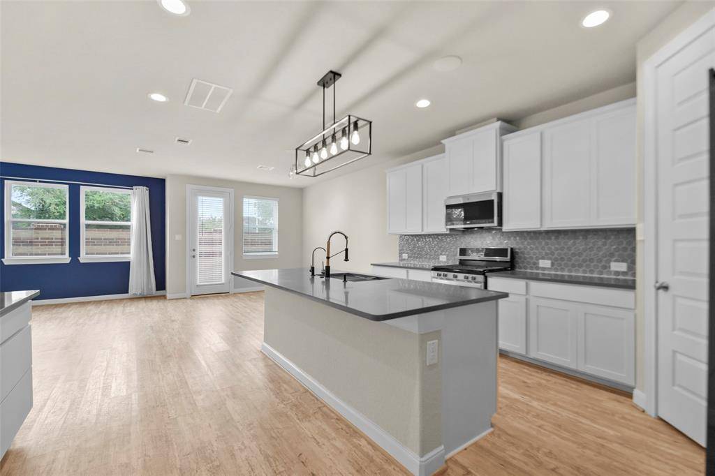 Houston, TX 77080,9911 Brickhouse DR