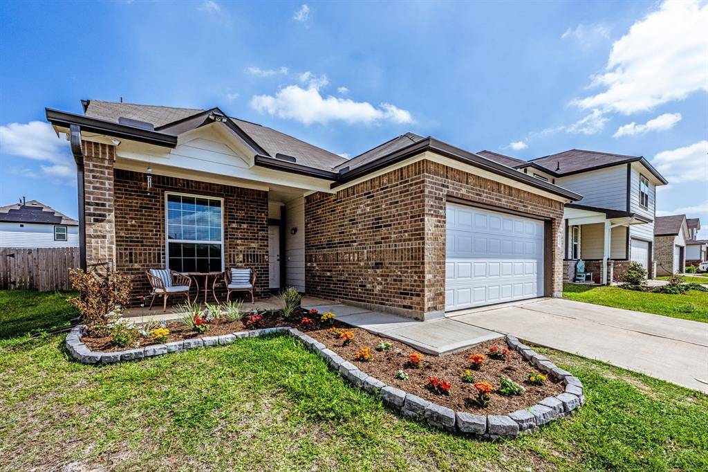 116 Mouflon DR, Huntsville, TX 77320