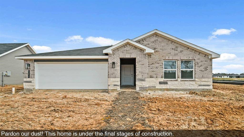 4254 Multnomah Falls DR, Conroe, TX 77303