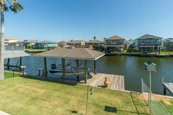 Bayou Vista, TX 77563,1100 Redfish ST