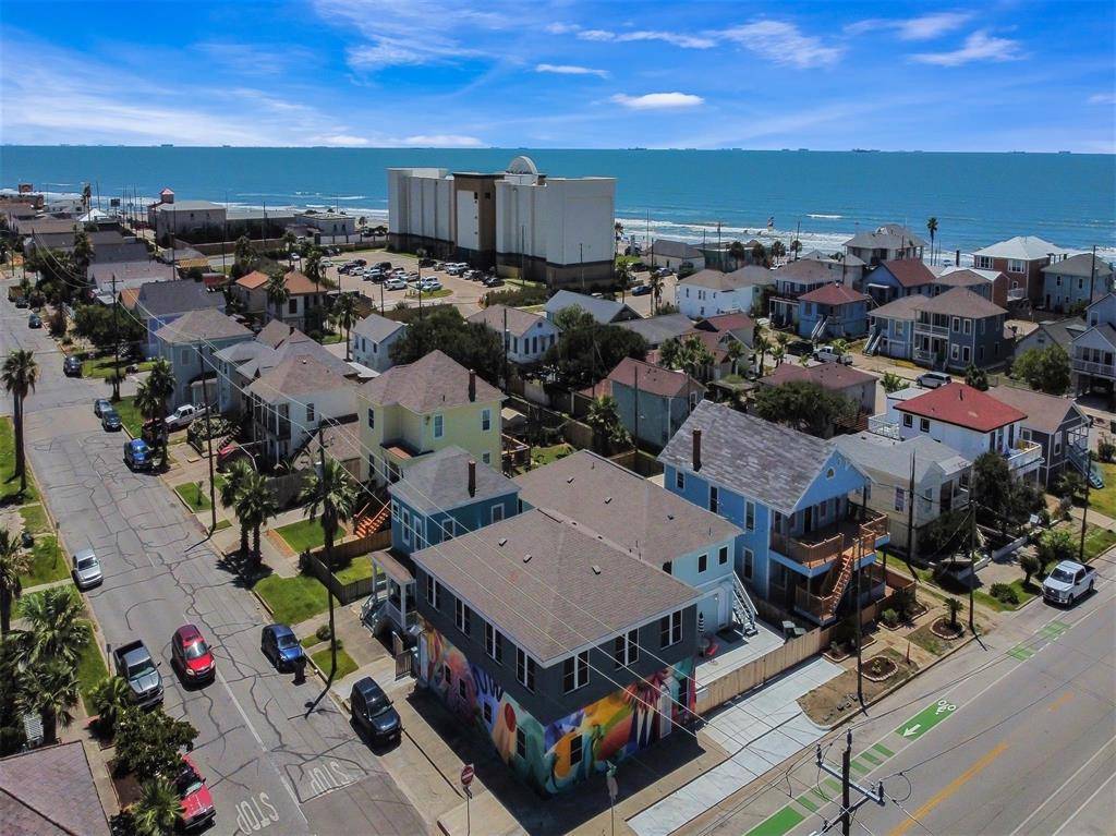 1708 19th ST #2, Galveston, TX 77550
