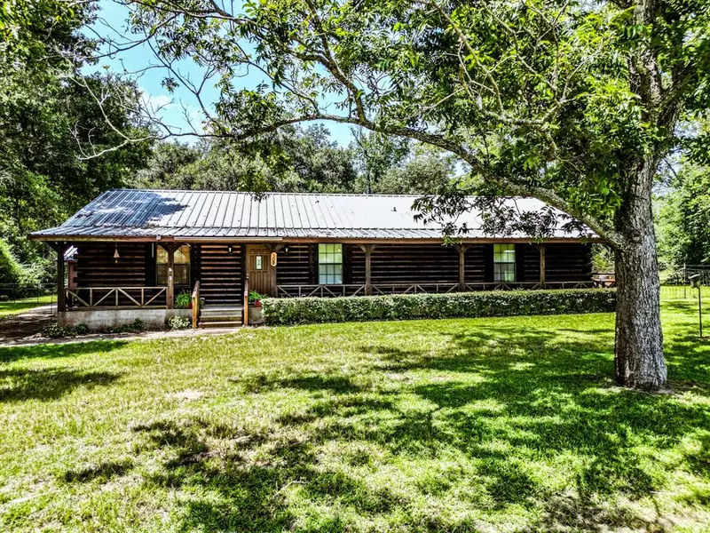 500 Slade ST, Coldspring, TX 77331