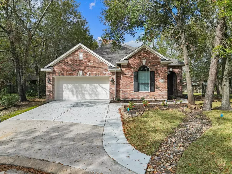 15 London Green GN, Conroe, TX 77384