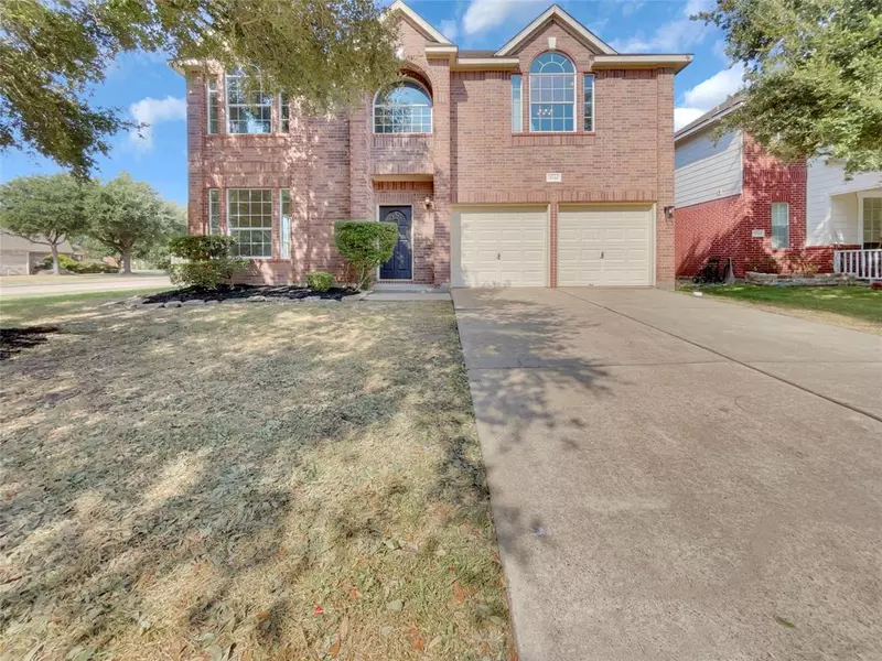 8518 Fredericksburg LN, Houston, TX 77083