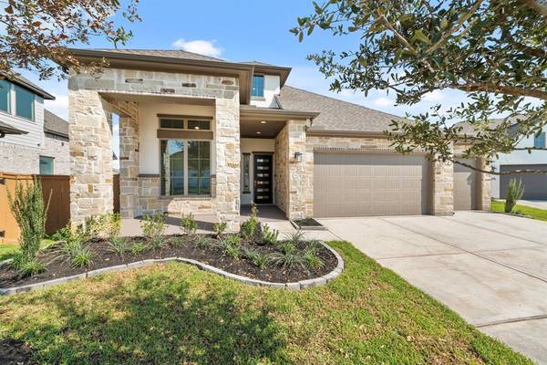 8606 Abby Blue DR, Cypress, TX 77433