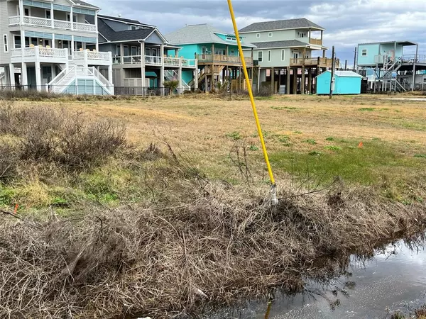 Crystal Beach, TX 77650,1983 Patton Beach RD