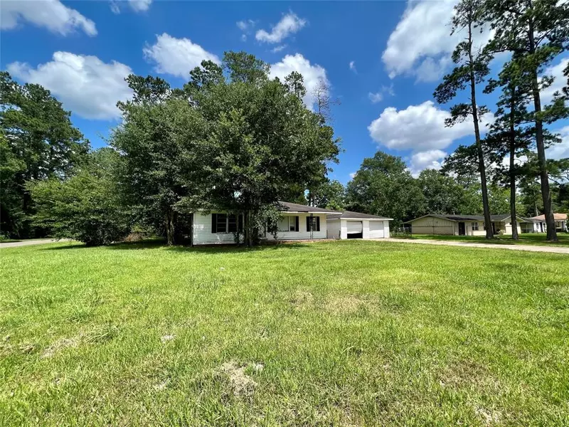 305 Butler, Vidor, TX 77662