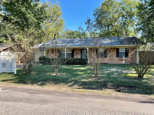 Crockett, TX 75835,606 S Fair ST