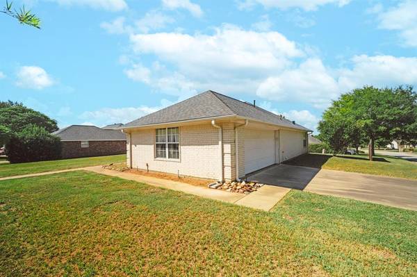 Brenham, TX 77833,1417 Allison ST