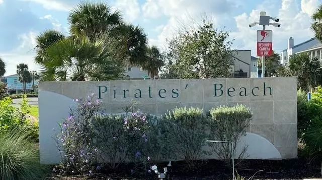 13613 Pirates Beach Boulevard, Galveston, TX 77554