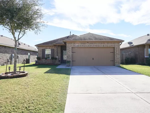 7525 Topaz Way, Texas City, TX 77591