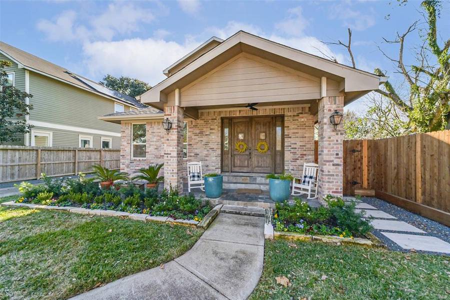 4530 Woodside ST, Houston, TX 77023