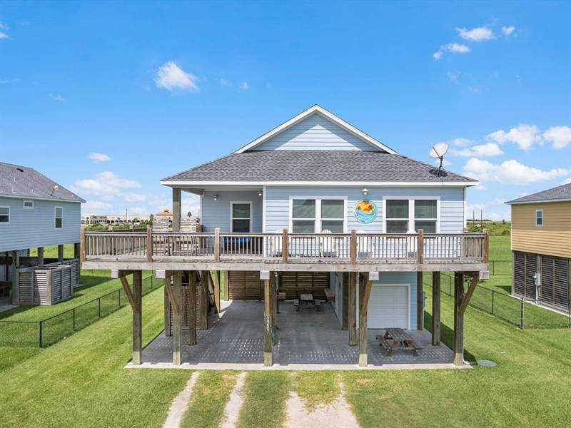 2287 Lobster, Crystal Beach, TX 77650