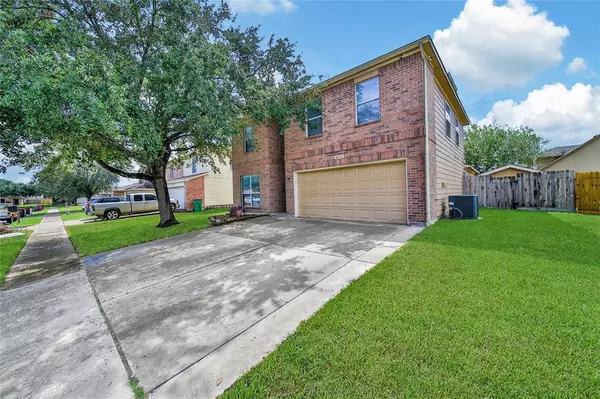 8123 Sanford ST, Baytown, TX 77521