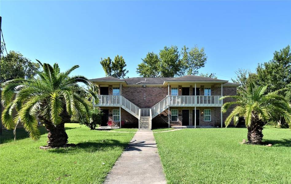 704 Avenue B #5, La Marque, TX 77568