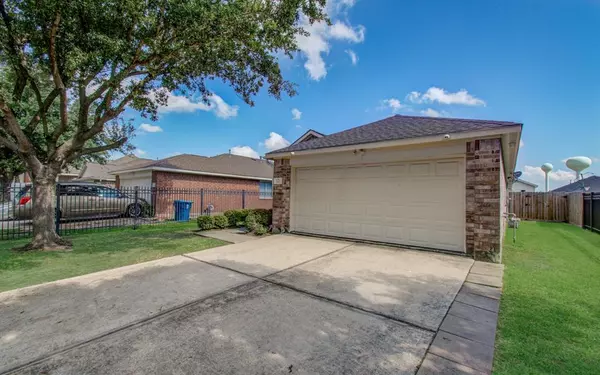 Houston, TX 77060,847 Richview DV