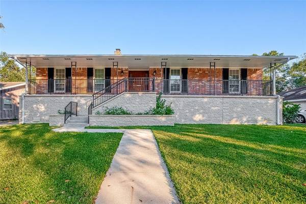 8811 S Rice, Houston, TX 77096