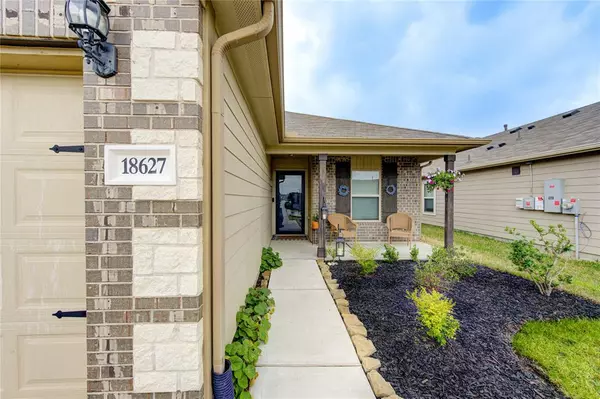 18627 Yellow Lily TRL, Tomball, TX 77377