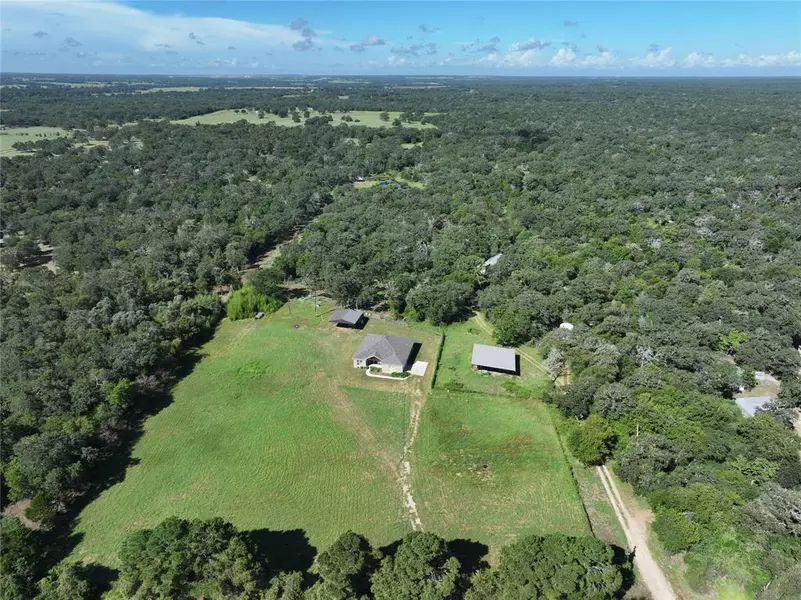 1597 County Road 314, Lexington, TX 78947