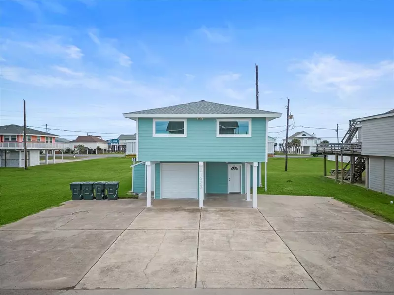 21623 Zachary, Galveston, TX 77554