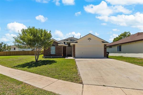 8530 Trumpet CIR, Converse, TX 78109