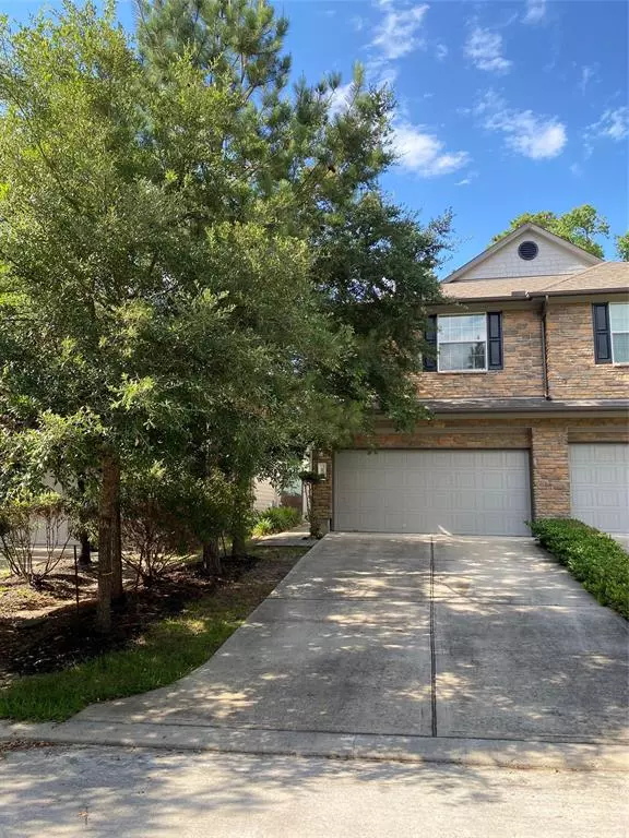 The Woodlands, TX 77354,10 Fairlee CT