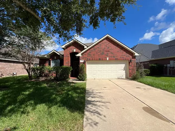 2520 Goldeneye LN, League City, TX 77573