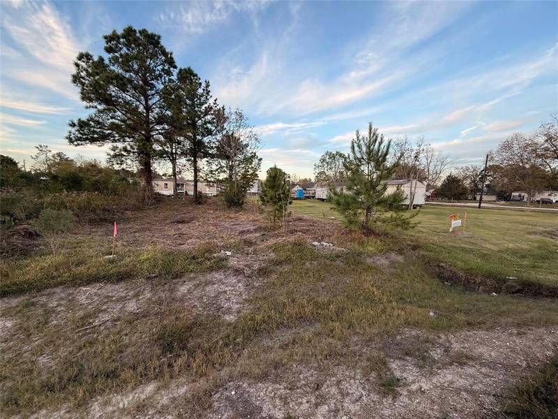 525 Ridge DR, Crosby, TX 77532