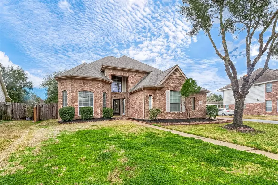 2606 Stonebury LN, Sugar Land, TX 77479