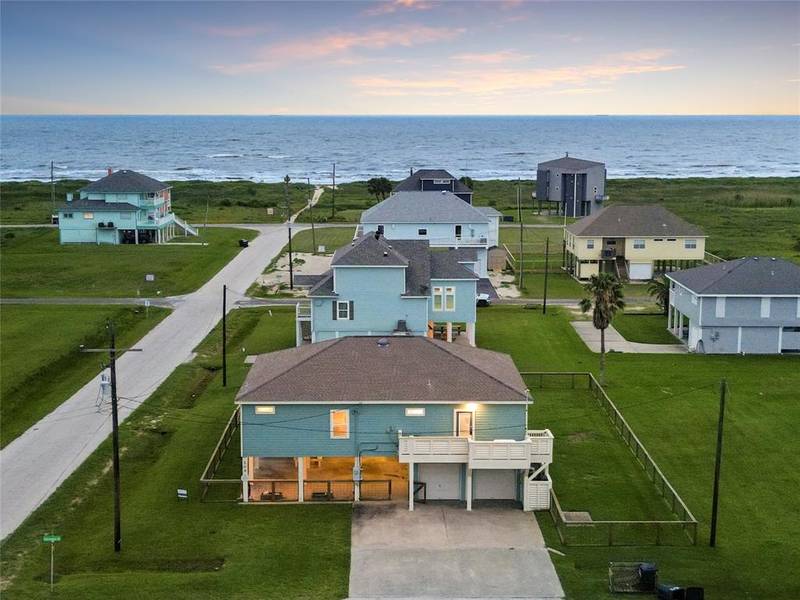 204 Galveston, Crystal Beach, TX 77650