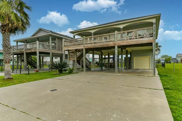 Crystal Beach, TX 77650,956 Townsend