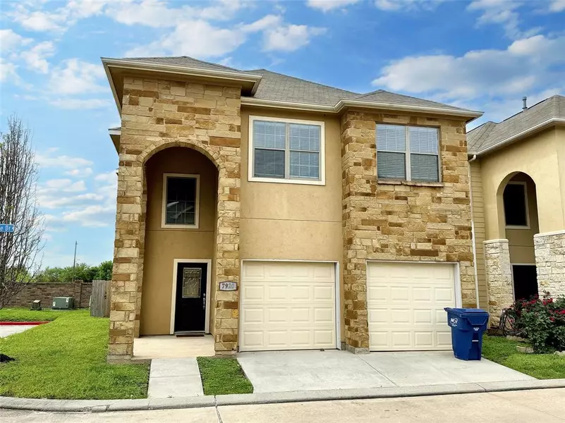 7920 Ashford Terrace DR, Houston, TX 77072