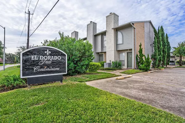 260 El Dorado BLVD #810, Webster, TX 77598