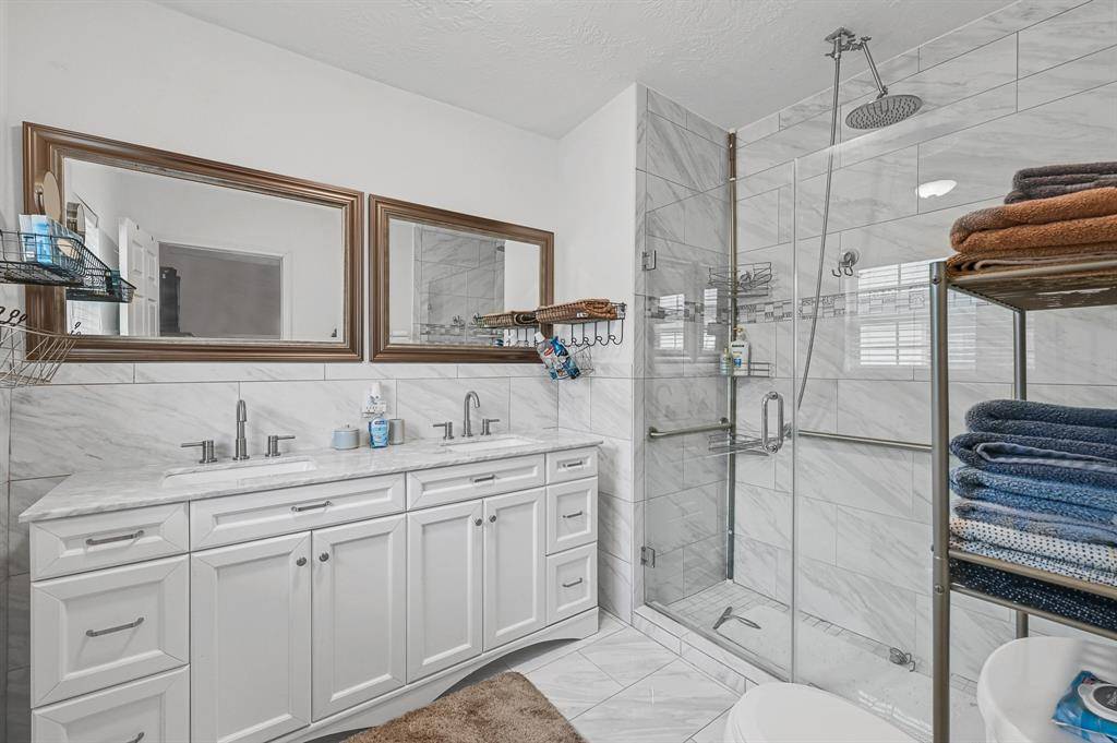 Houston, TX 77011,6647 Avenue J
