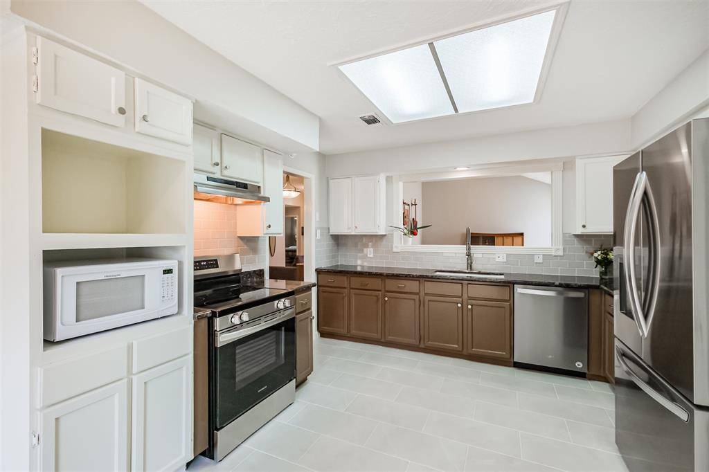 Houston, TX 77077,12800 Briar Forest DR #111