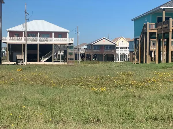 Crystal Beach, TX 77650,2584 Whitecap