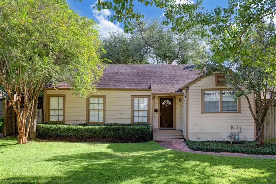 4531 Elm ST, Bellaire, TX 77401