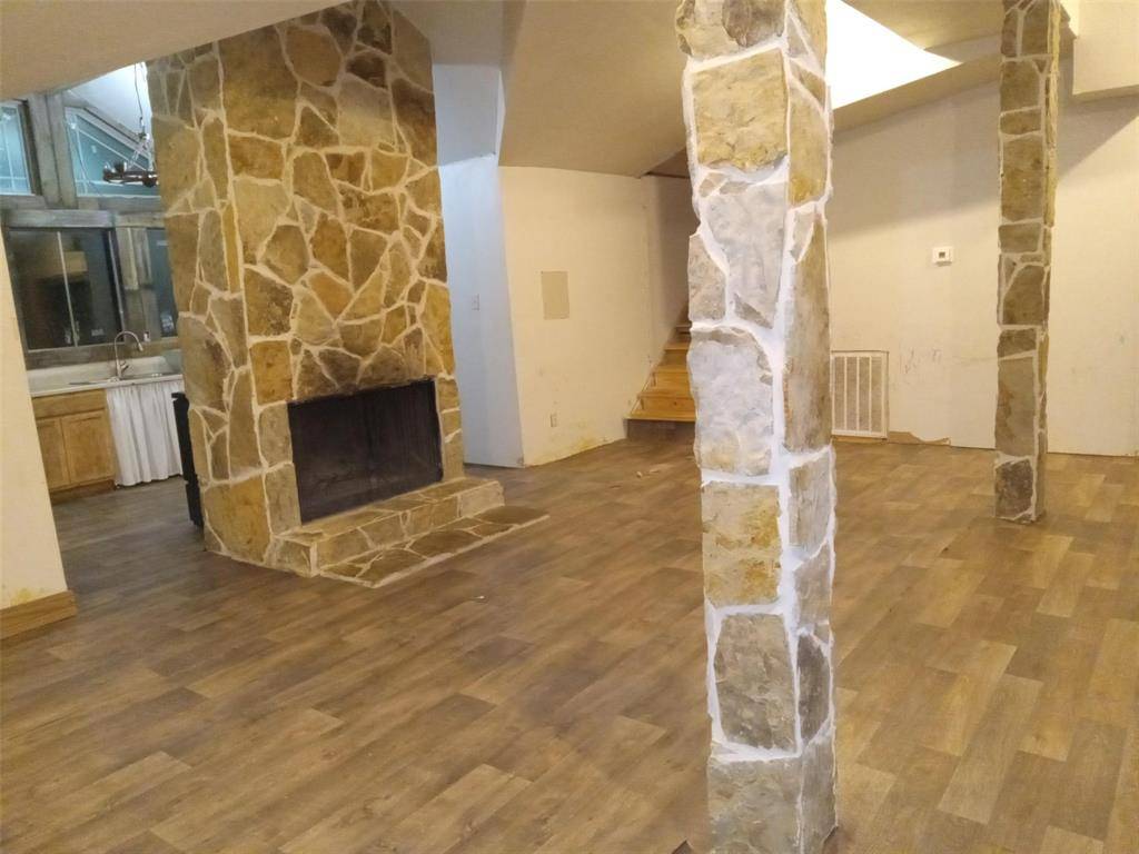 Cleveland, TX 77327,127 County Road 3431 W