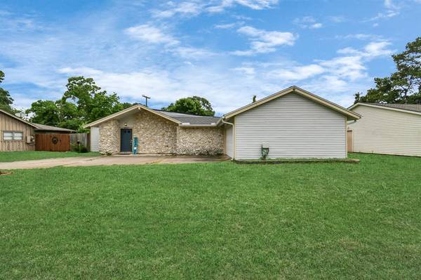 La Porte, TX 77571,3417 Valley Brook DR