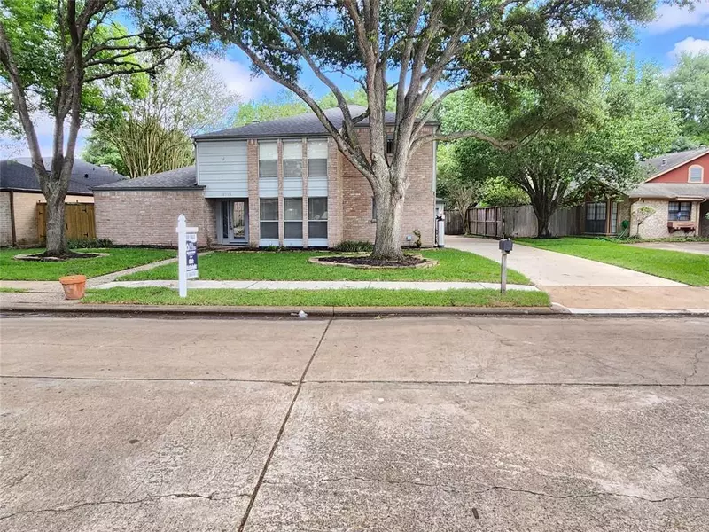 9115 Chesney Downs DR, Houston, TX 77083